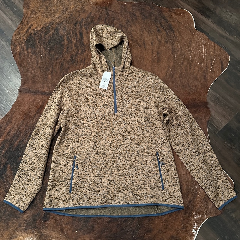 Men’s XL Ascend quarter zip sweatshirt